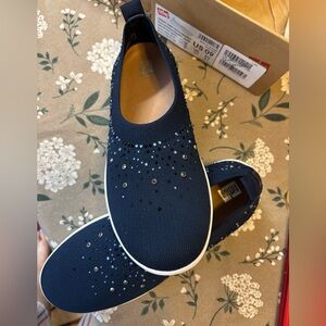 Fit flops dark blue slipons with sparkles. NIB size 9 medium or eu 41.